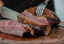 Steak dans un restaurant de grillades à Sherbrooke